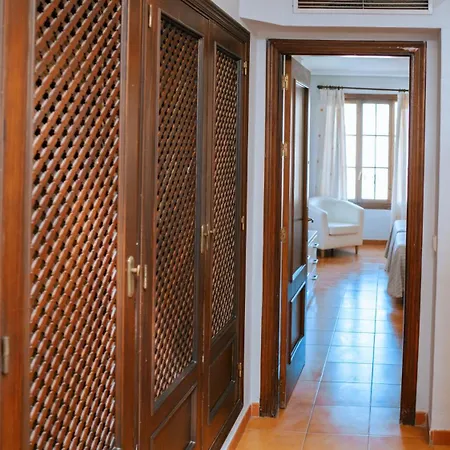 Bahia Sur Aparthotel *